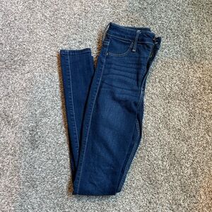 Hollister High Rise Legging Jeans 00R